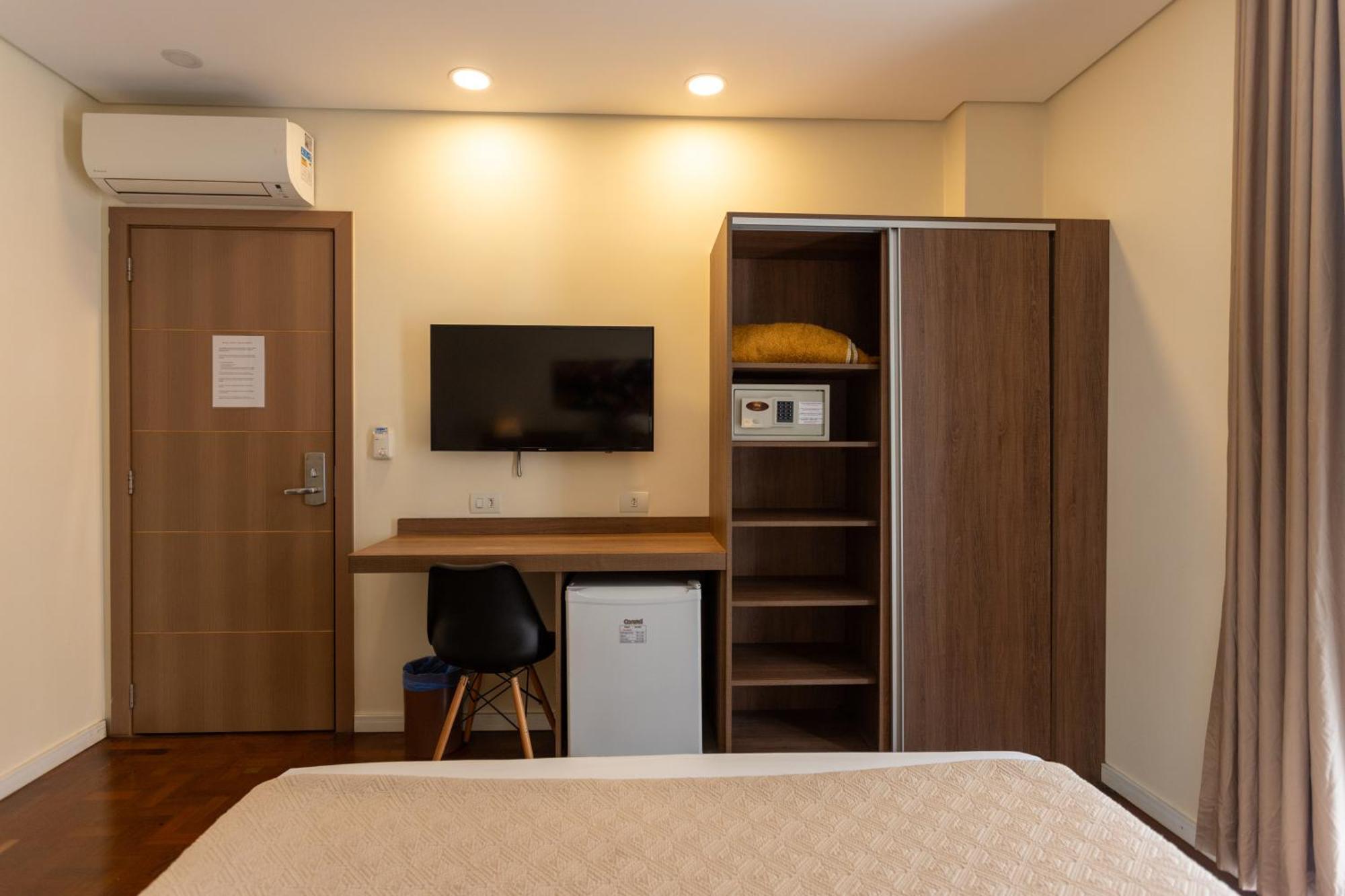 Hotel Amalia Sao Paulo Bagian luar foto