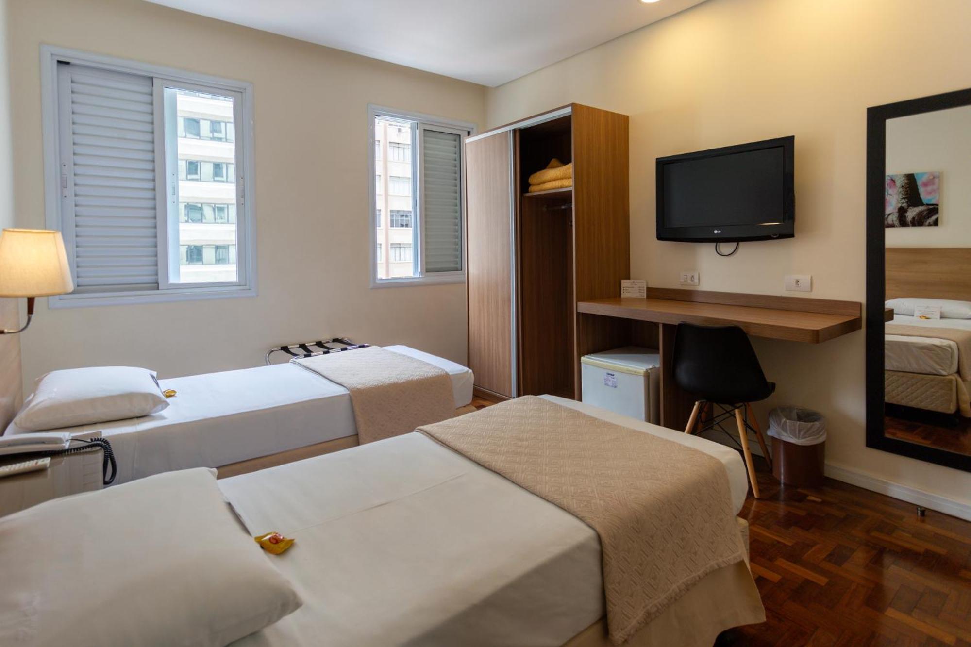 Hotel Amalia Sao Paulo Bagian luar foto
