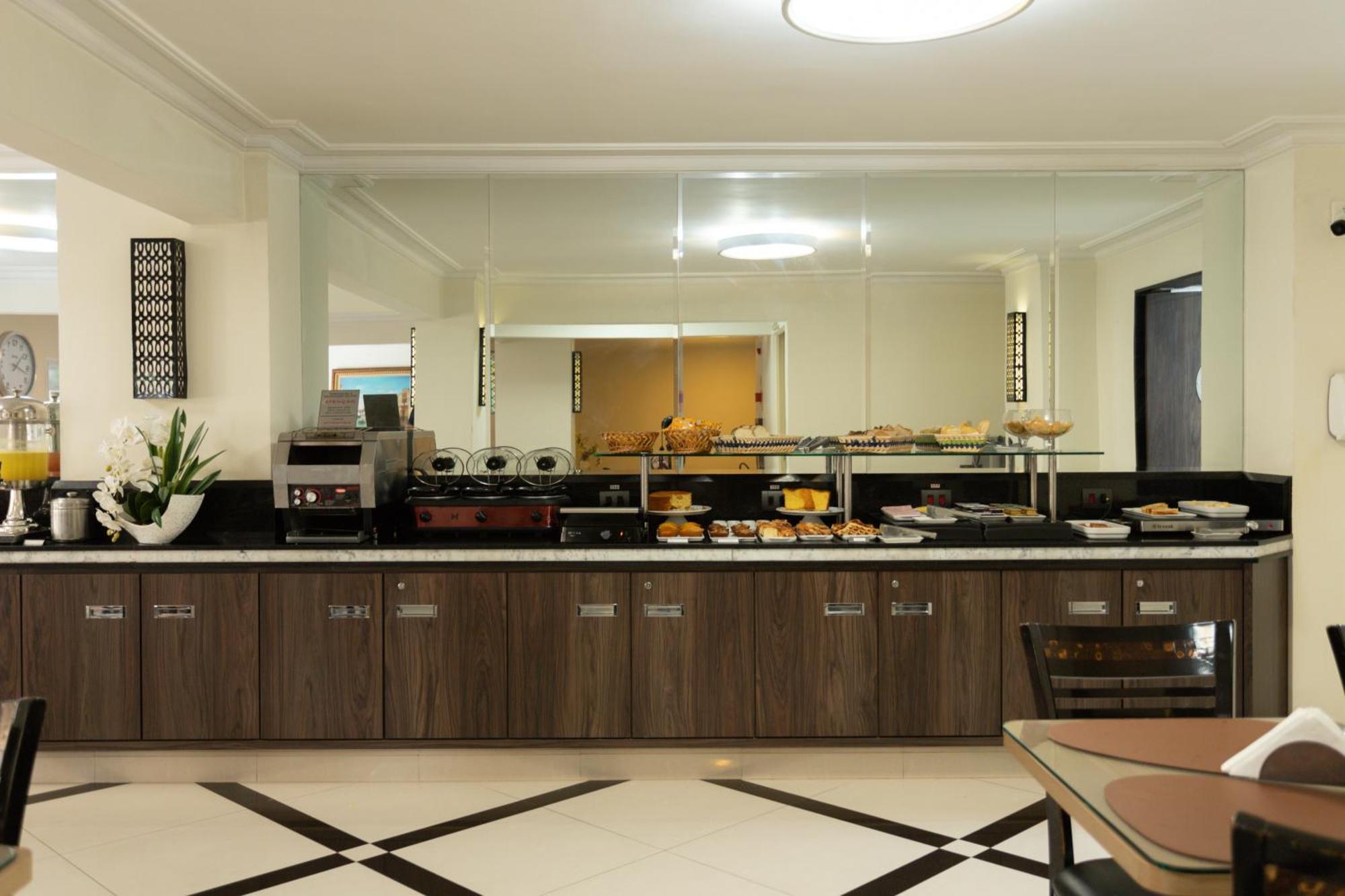 Hotel Amalia Sao Paulo Bagian luar foto